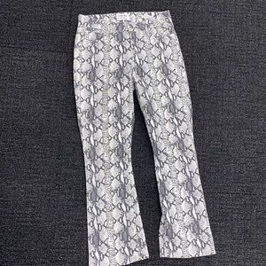 FRAME le crop mini boot